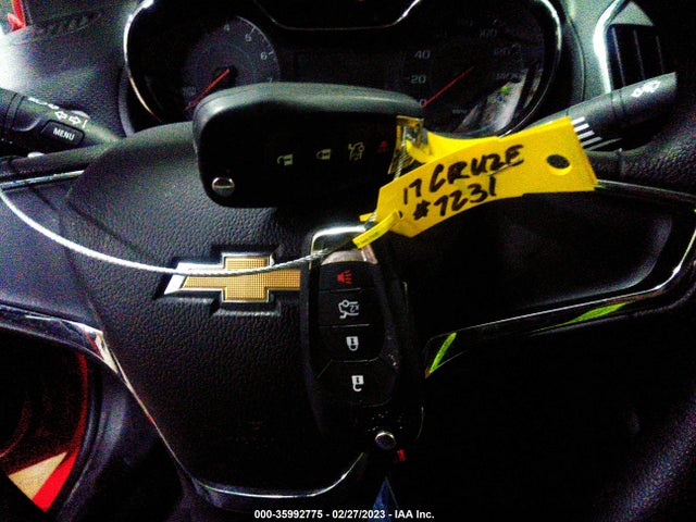 Chevrolet CRUZE LS 2017 1G1BC5SM2H7276446 Image 3