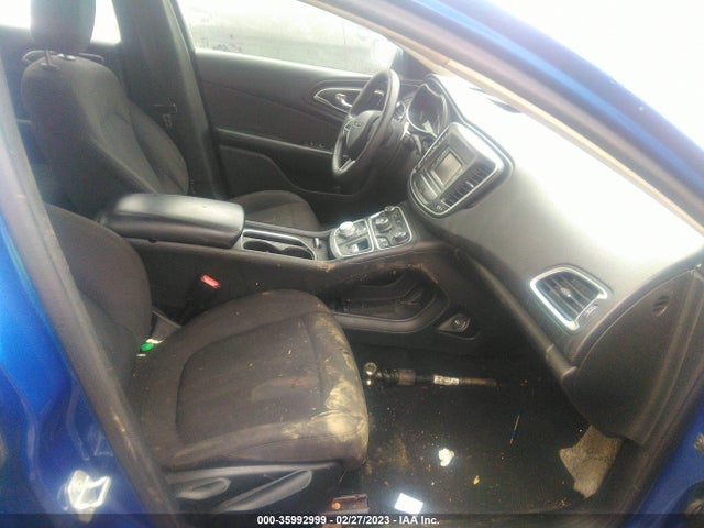Chrysler 200 Limited 2015 1C3CCCAB8FN657117 Image 5