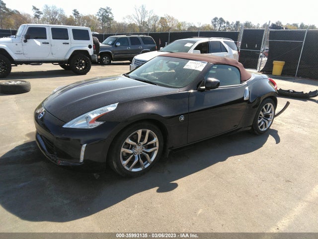 Nissan 370z Touring 2014 JN1AZ4FH9EM620301 Image 2