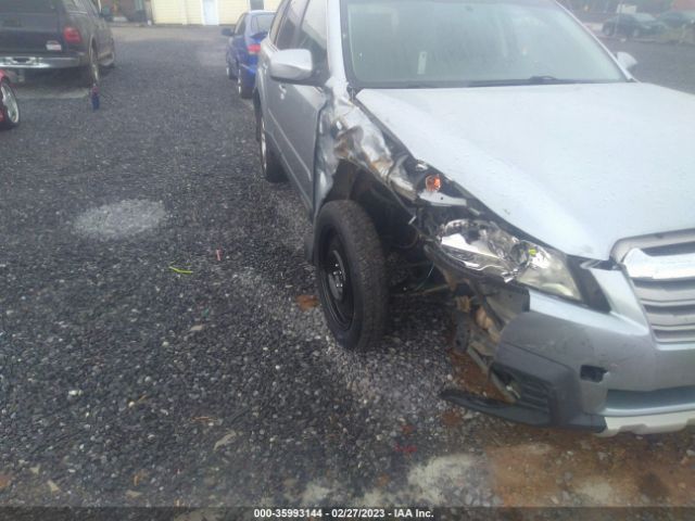 4S4BRCLCXD3246737 Subaru Outback 2.5i Limited