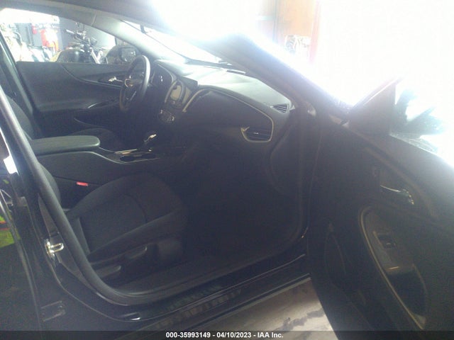 Chevrolet MALIBU LT 2022 1G1ZD5ST3NF143523 Image 5