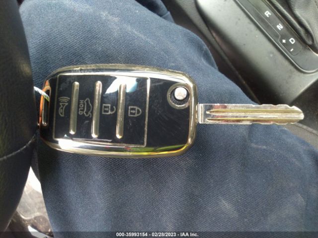 KNAFX4A82F5339417 KIA FORTE EX
