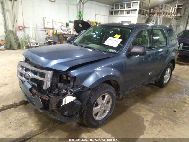 2012 FORD ESCAPE XLS VIN: 1FMCU9C74CKA45011