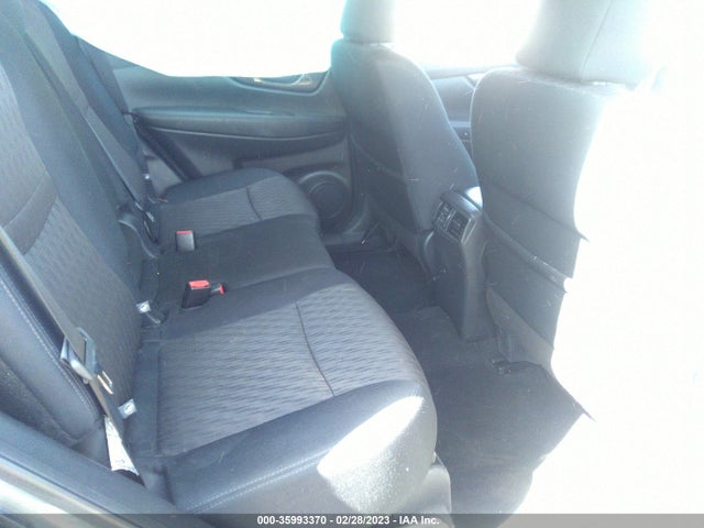 2019 NISSAN ROGUE S VIN: 5N1AT2MV3KC820275
