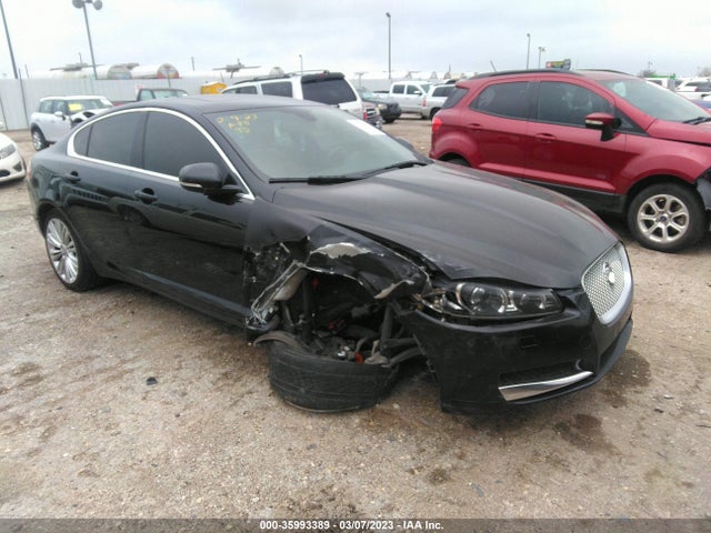 2013 JAGUAR XF SAJWA0E71D8S68190 Photo 0