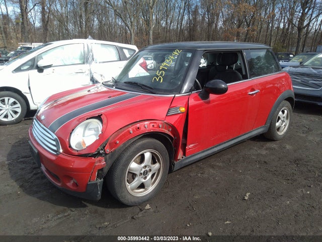 2010 MINI COOPER HARDTOP VIN: WMWMF3C50ATZ62353