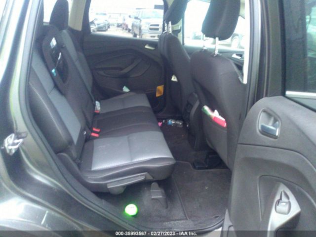 1FMCU0GDXJUD04145 Ford ESCAPE SE
