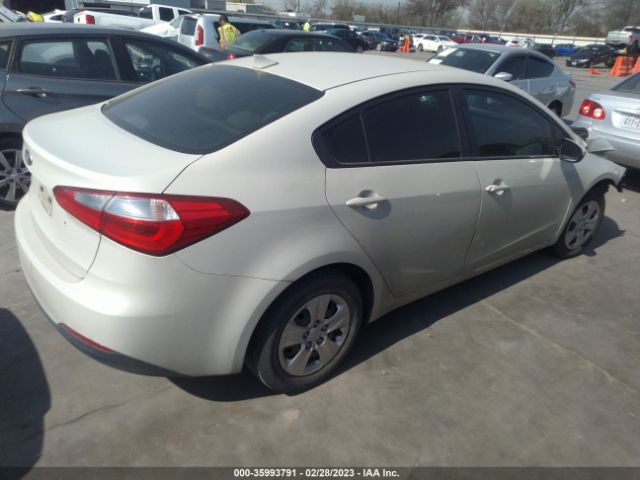 KNAFK4A64E5237807 KIA FORTE LX