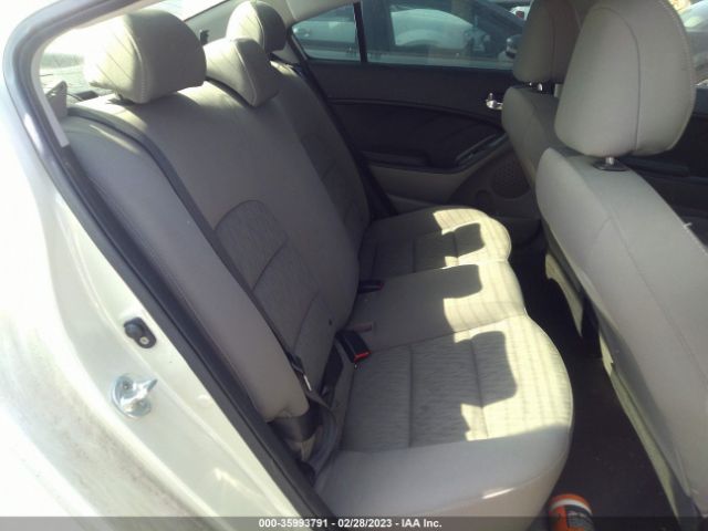 KNAFK4A64E5237807 KIA FORTE LX