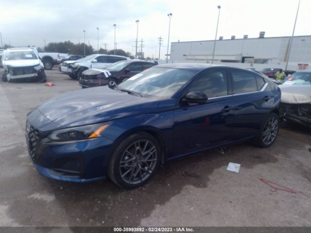 1N4AL4CV9PN311956 Nissan Altima 2.0 Sr