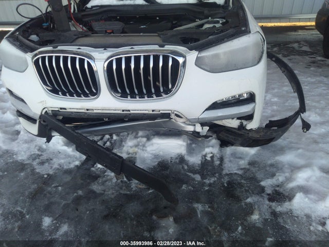 2018 BMW X3, VIN: 5UXTR9C50JLD61325