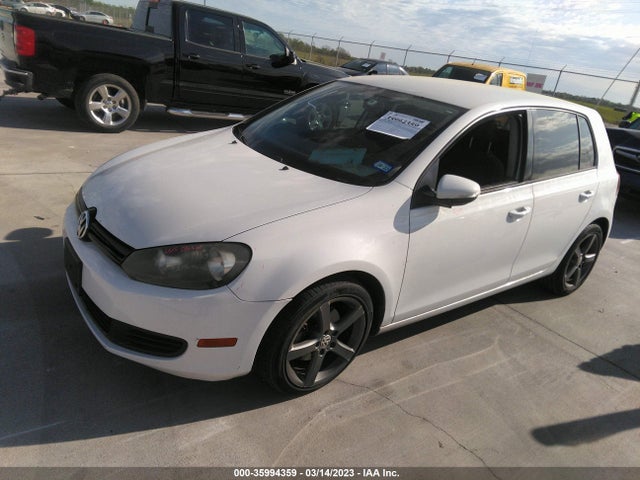 WVWDA7AJXAW265697 Volkswagen Golf