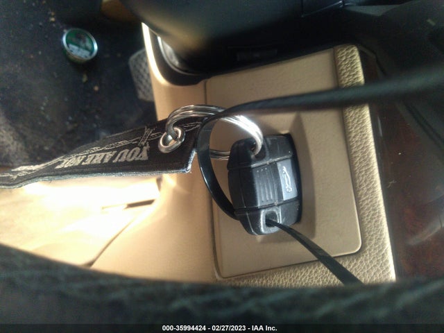 BMW 3 Series 328i 2011 WBAPH7G53BNM58653 Image 3