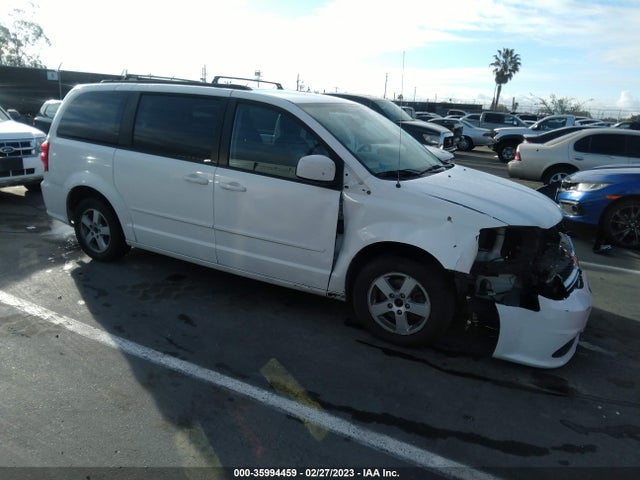 2013 DODGE GRAND CARAVAN SXT VIN: 2C4RDGCG4DR611500