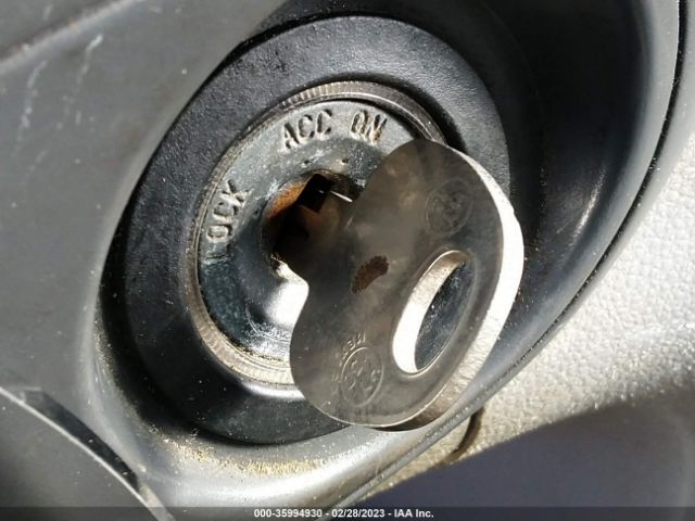 KNDMB233366098749 KIA Sedona Lx/ex