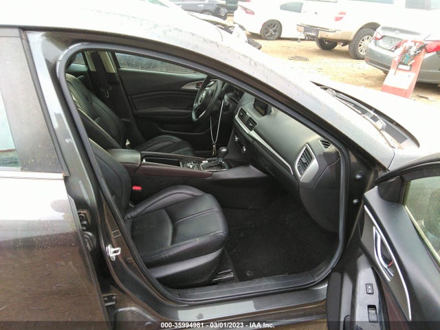 Mazda Mazda3 4-door Touring 2017 3MZBN1V75HM121036 Image 5