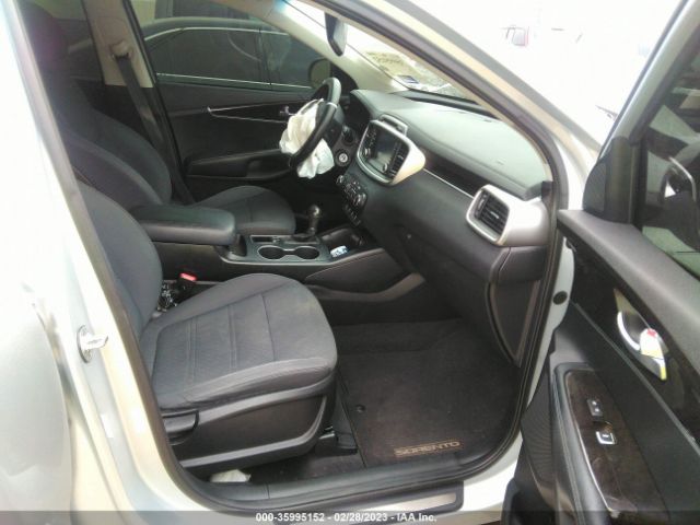 5XYPG4A50JG398169 KIA Sorento Lx V6
