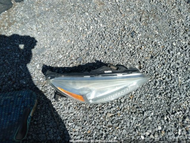 1FADP3K25FL302233 Ford FOCUS SE