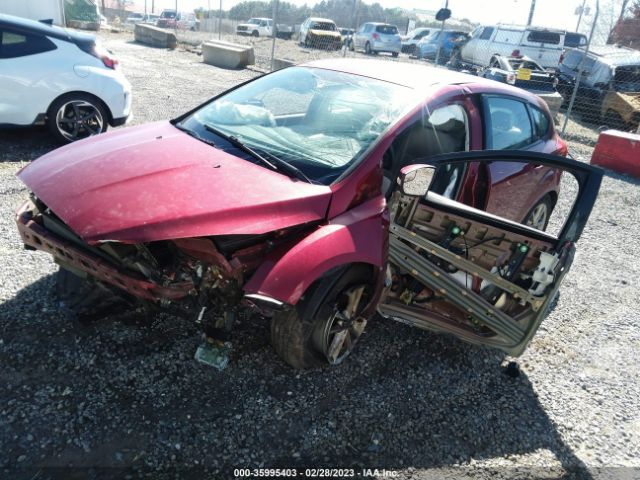 1FADP3K25FL302233 Ford FOCUS SE