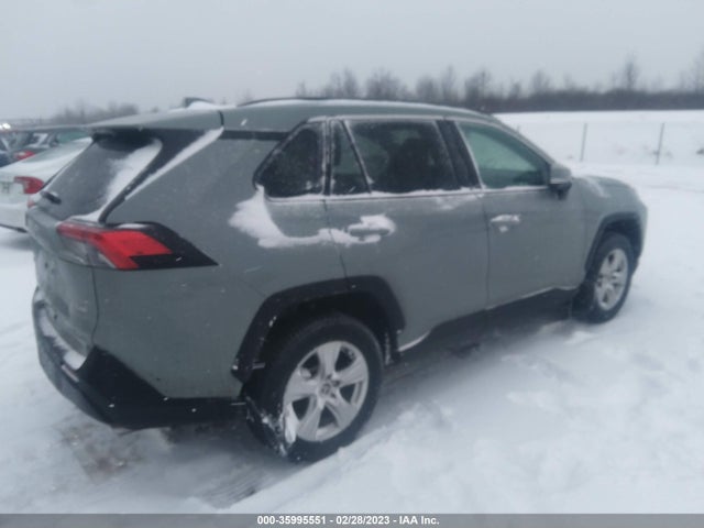 2021 Toyota RAV4, VIN: 2T3W1RFV9MW131816