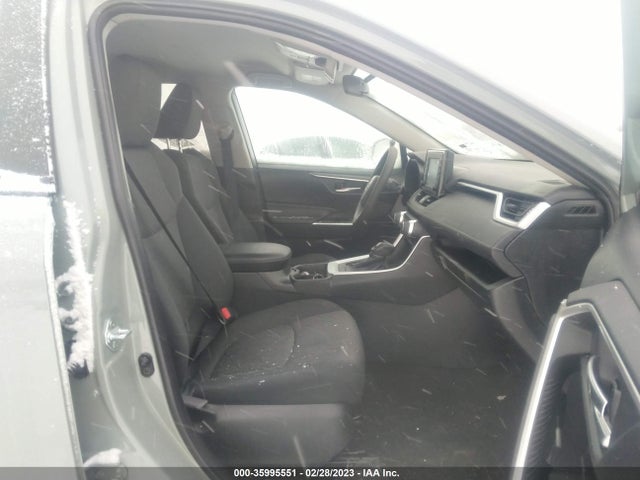 2021 Toyota RAV4, VIN: 2T3W1RFV9MW131816