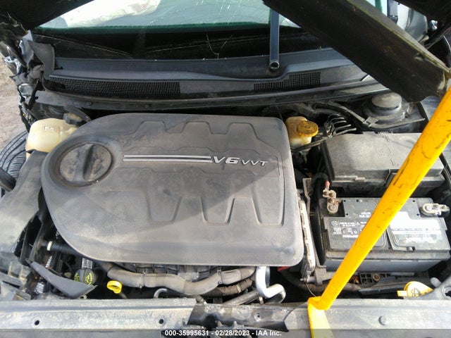 2015 CHRYSLER 200 S VIN: 1C3CCCBGXFN582169