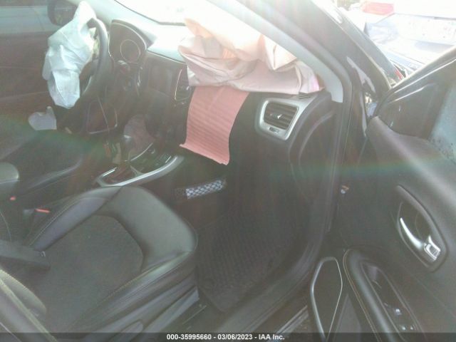 3C4NJDBB9KT847176 Jeep Compass Latitude