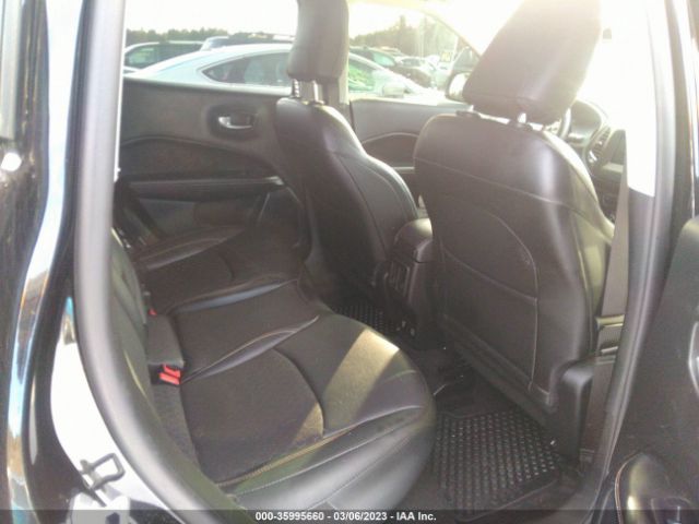 3C4NJDBB9KT847176 Jeep Compass Latitude
