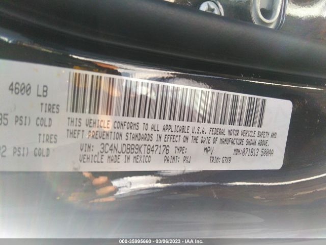 3C4NJDBB9KT847176 Jeep Compass Latitude