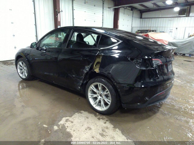 Tesla Model Y Long Range 2021 5YJYGDEE3MF081738 Image 4