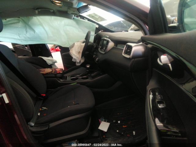 5XYPG4A55KG563263 KIA Sorento Lx V6