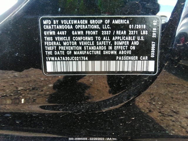 1VWAA7A30JC021754 Volkswagen Passat 2.0t S/r-line