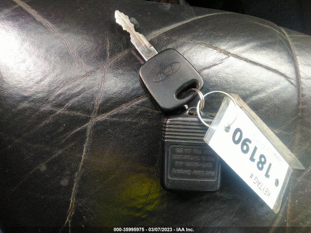 2002 FORD MUSTANG GT VIN: 1FAFP42XX2F182125