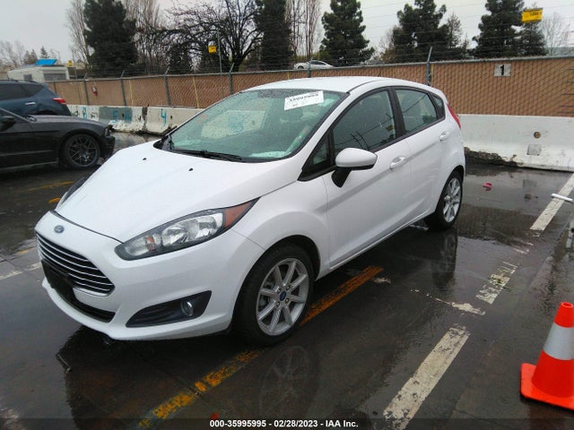 Ford FIESTA SE 2019 3FADP4EJXKM143730 Image 2