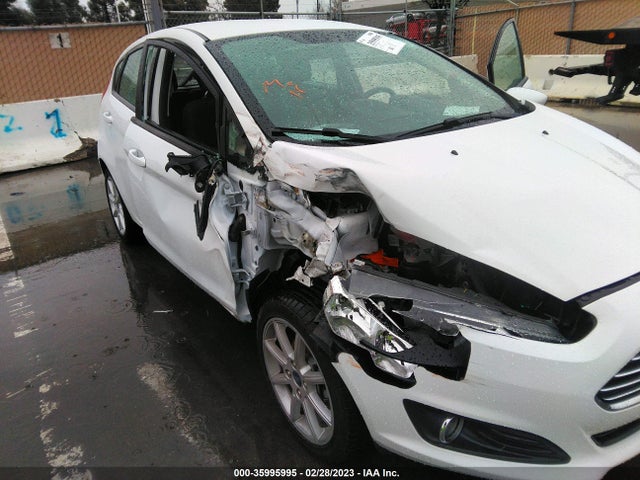 Ford FIESTA SE 2019 3FADP4EJXKM143730 Image 6