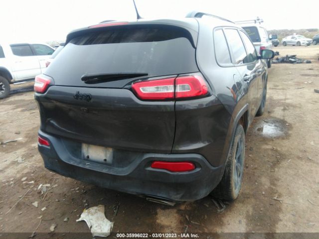 1C4PJLCX0JD551805 Jeep Cherokee Latitude
