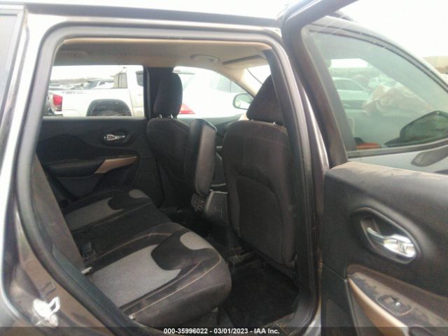 1C4PJLCX0JD551805 Jeep Cherokee Latitude