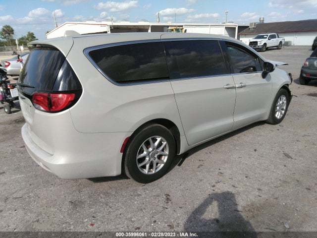 2C4RC1DG4HR743774 Chrysler Pacifica Touring