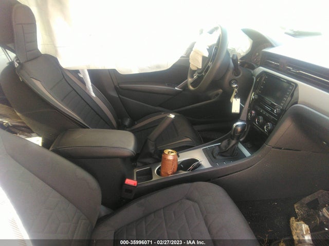 1VWAA7A39LC025949 Volkswagen Passat 2.0t S