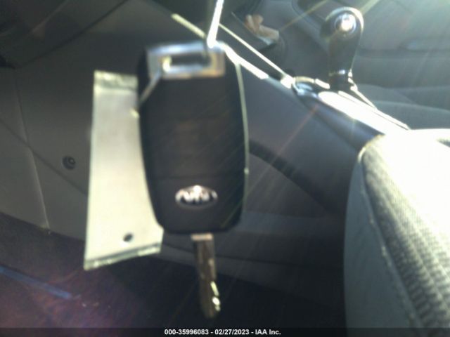 3KPFK4A77HE077930 KIA FORTE LX