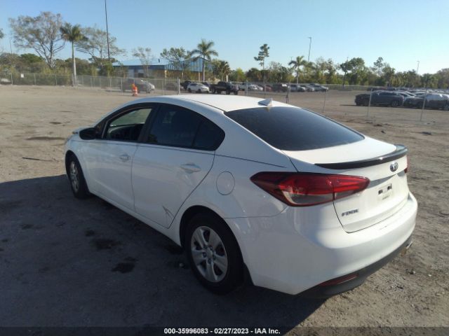 3KPFK4A77HE077930 KIA FORTE LX