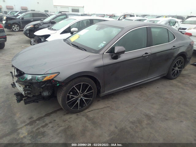 2021 Toyota Camry, VIN: 4T1G11AK0MU461811