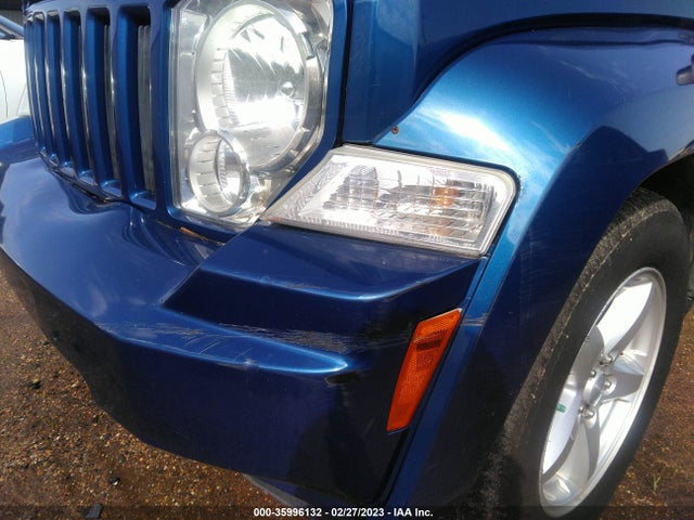 Jeep Liberty Rocky Mountain 2010 1J4PN2GK5AW175811 Image 7