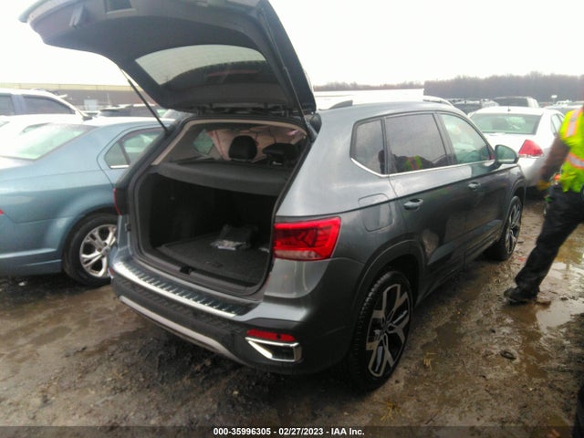 2022 Volkswagen Taos, VIN: 3VV2X7B20NM054593