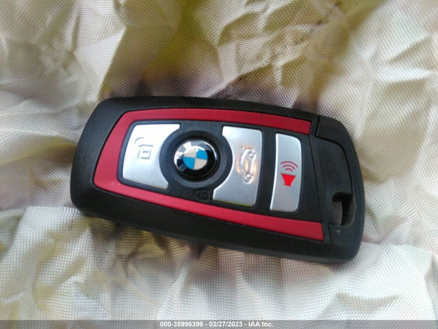 BMW 3 Series 328d Xdrive 2016 WBA8F1C59GK438624 Image 3