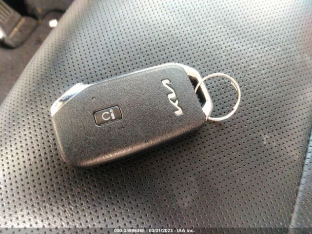 5XYP2DHC9NG256055 KIA Telluride Lx