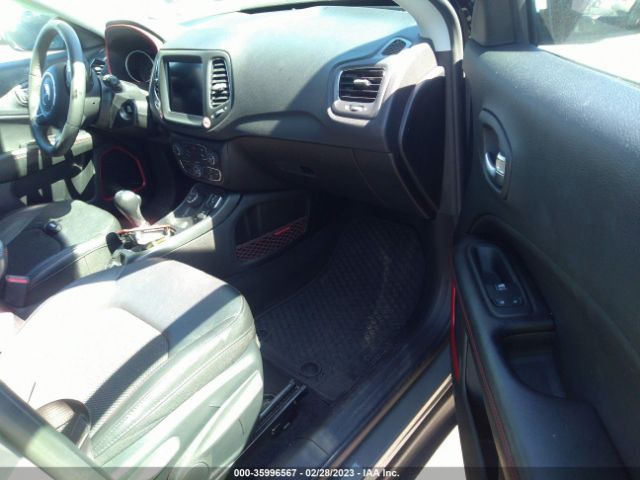 3C4NJDDB0MT589985 Jeep Compass Trailhawk