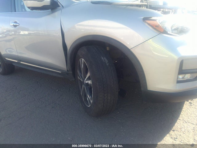 Aukcja sprzedaży 2018 Nissan Rogue Sl, vin: JN8AT2MV7JW318391, numer aukcji: 35996670