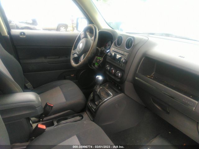 1J4NF2GB2BD174827 Jeep Patriot North