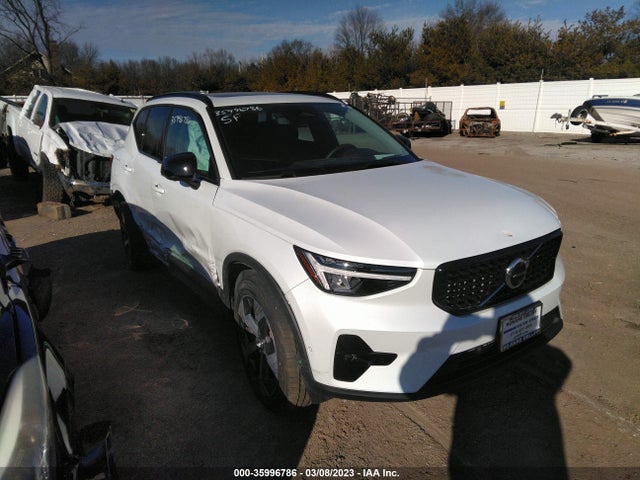 2023 Volvo XC40, VIN: YV4L12UW5P2914311